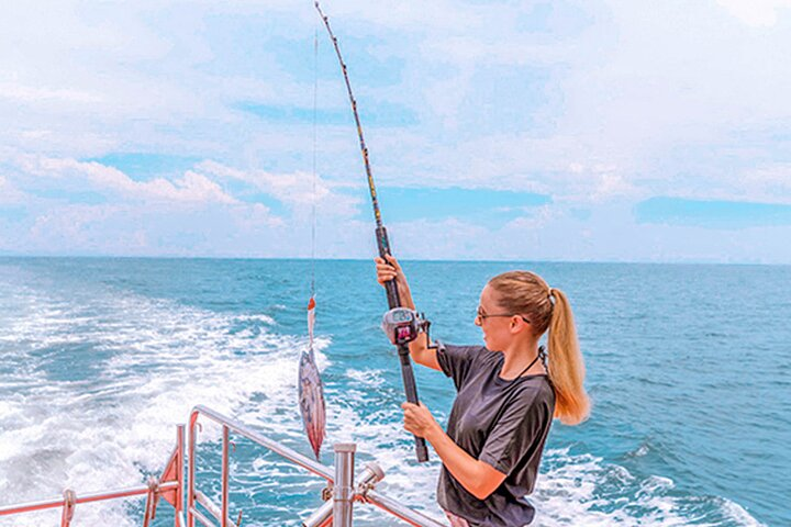 Deep Sea Fishing Boat Tour in Hikkaduwa - Photo 1 of 6